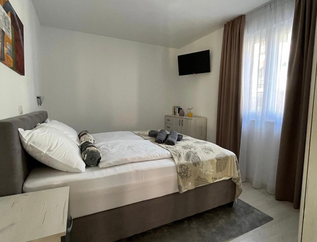 Seafront 2-Bedroom Apartment Nika - غاباس المظهر الخارجي الصورة