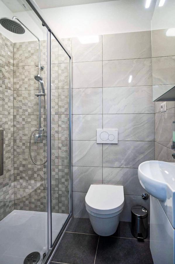 Seafront 2-Bedroom Apartment Nika - غاباس المظهر الخارجي الصورة